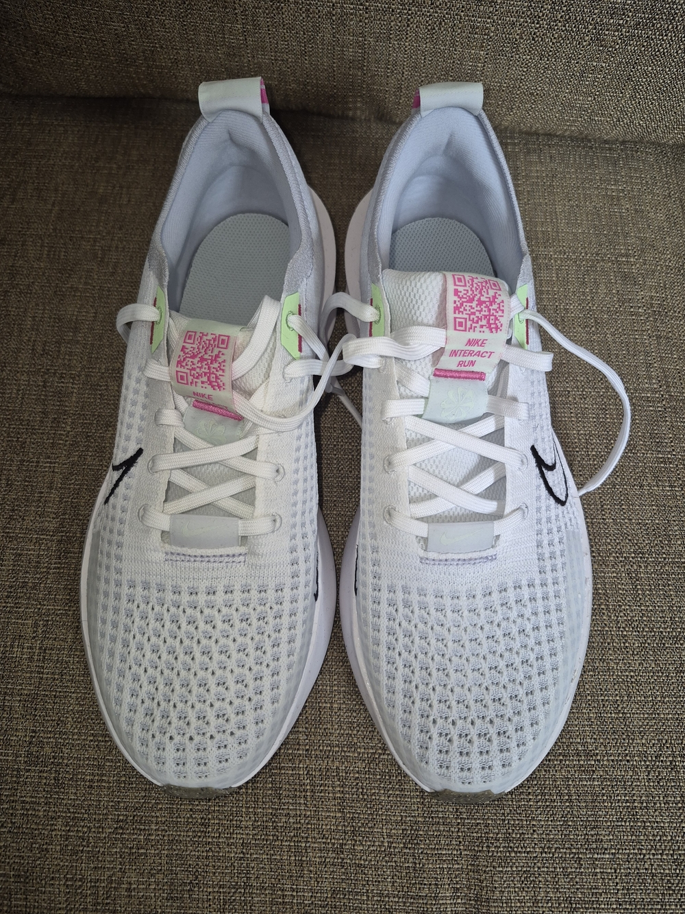 Nike Women's Interact Run